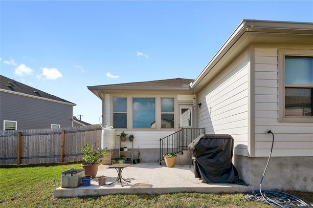 7000 Nijinsky DR, Buda, TX 78610