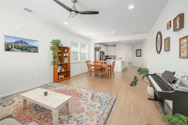 7000 Nijinsky DR, Buda, TX 78610