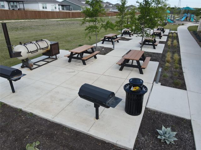 7000 Nijinsky DR, Buda, TX 78610