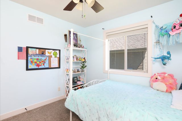 2708 16th Street SW, Altoona, IA 50009