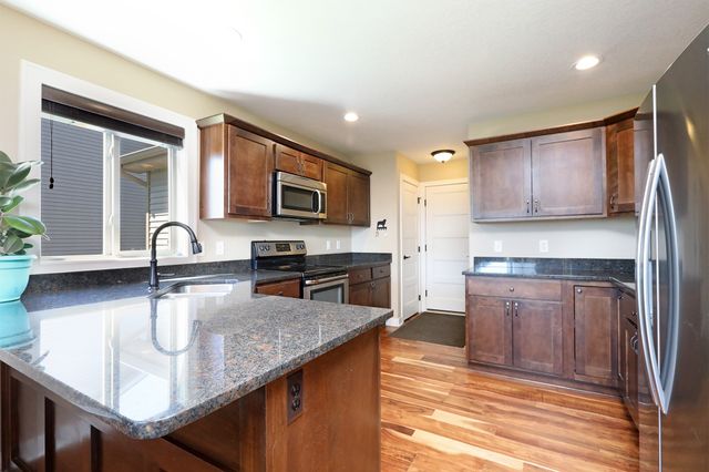 2708 16th Street SW, Altoona, IA 50009