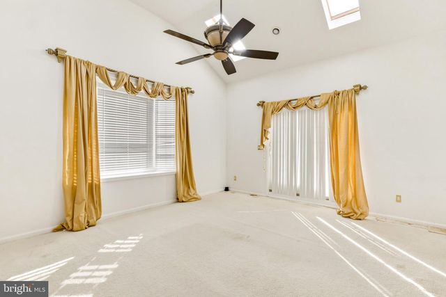 13 FOX HOLLOW LN, Sewell, NJ 08080