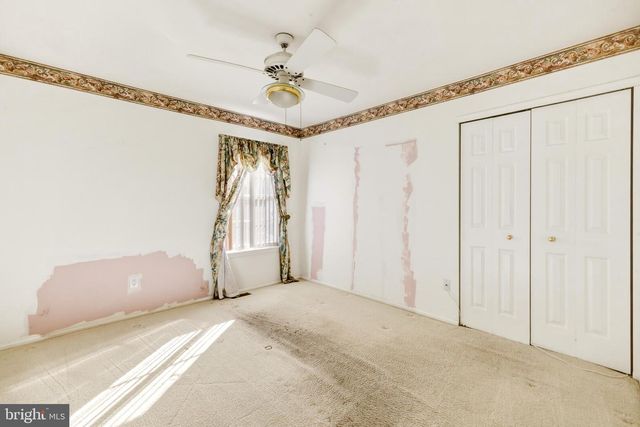 13 FOX HOLLOW LN, Sewell, NJ 08080