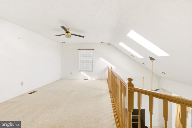 13 FOX HOLLOW LN, Sewell, NJ 08080