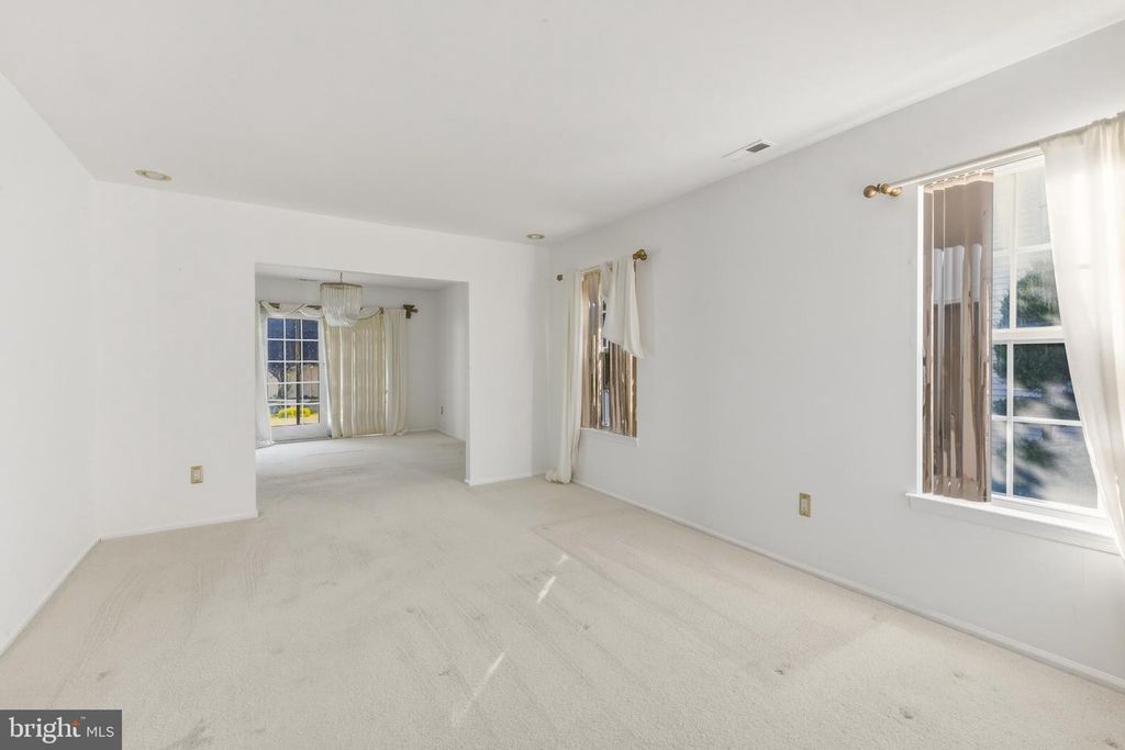 13 FOX HOLLOW LN, SEWELL, NJ 08080 — photo 3