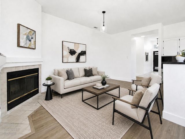 8665 Aviary Woods Way, Elk Grove, CA 96524