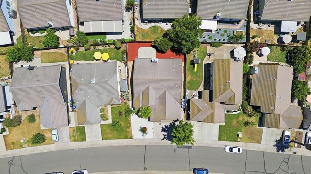 8665 Aviary Woods Way, Elk Grove, CA 96524