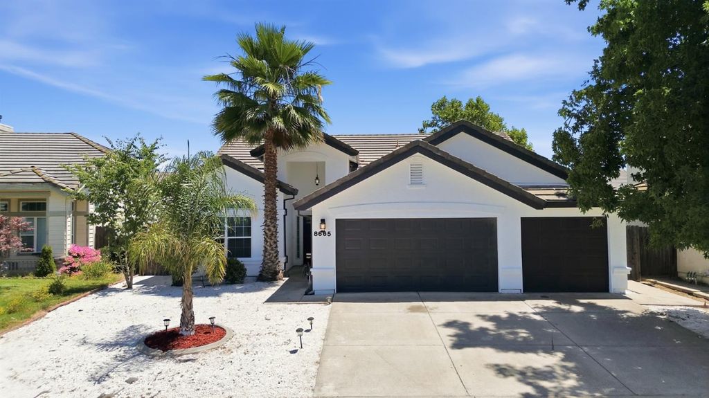 8665 Aviary Woods Way, Elk Grove, CA 96524