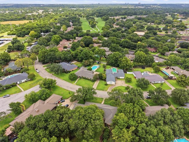 4328 Winding Way, Benbrook, TX 76126