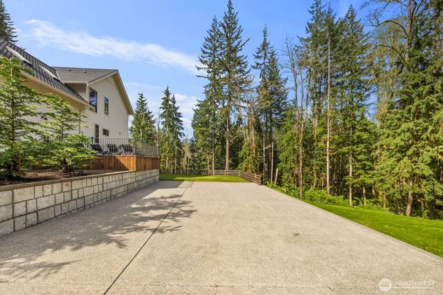 18021 48th Street NE, Snohomish, WA 98290