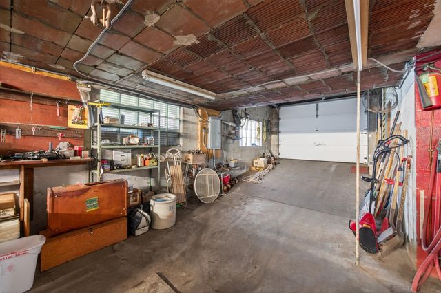 450 W Horseshoe Drive, Shoreview, MN 55126
