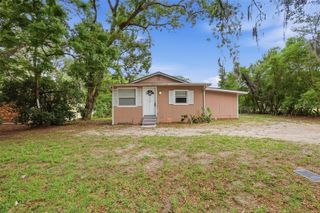 1510 E NAVAJO AVENUE, Tampa, FL 33612