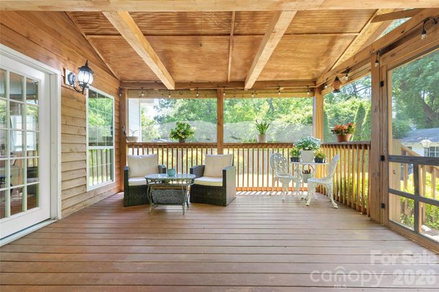 138 Wyanoke Avenue, Charlotte, NC 28205