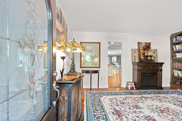 138 Wyanoke Avenue, Charlotte, NC 28205