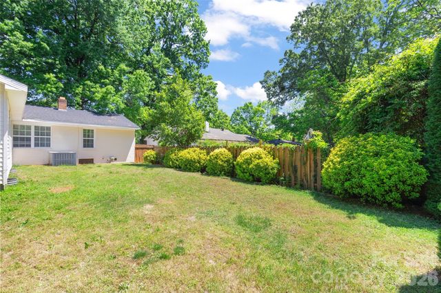 138 Wyanoke Avenue, Charlotte, NC 28205