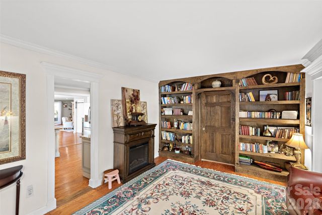 138 Wyanoke Avenue, Charlotte, NC 28205