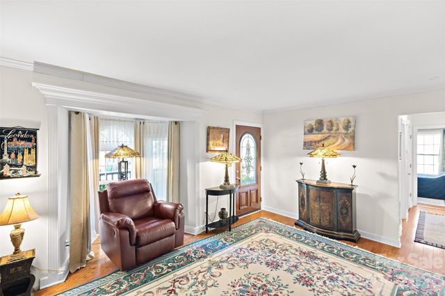 138 Wyanoke Avenue, Charlotte, NC 28205