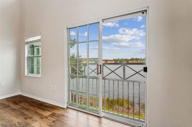 9730 LAKE CHASE ISLAND WAY 9730, Tampa, FL 33626