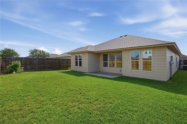1014 Imperial St, Portland, TX 78374