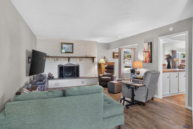 3317 W ST CLOUD, Rapid City, SD 57702