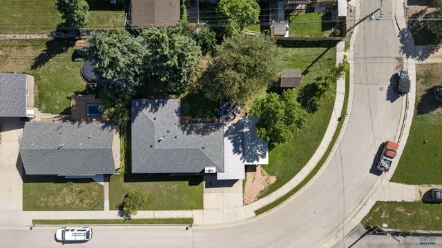 3317 W ST CLOUD, Rapid City, SD 57702