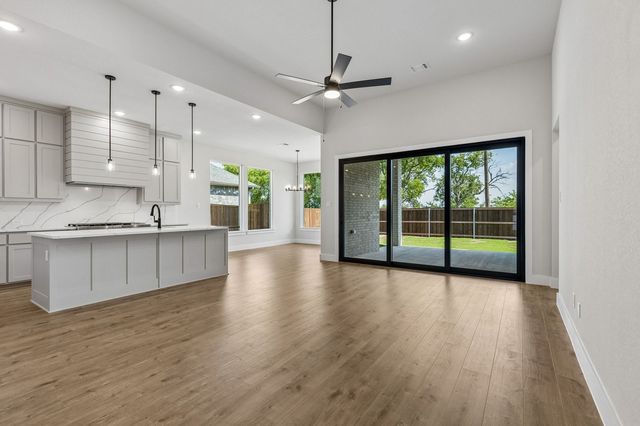 1019 Goldenrod Drive, Justin, TX 76247