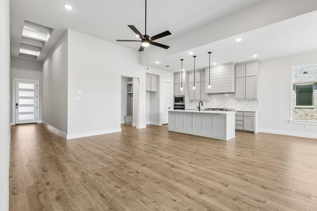 1019 Goldenrod Drive, Justin, TX 76247