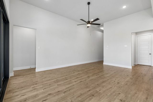 1019 Goldenrod Drive, Justin, TX 76247