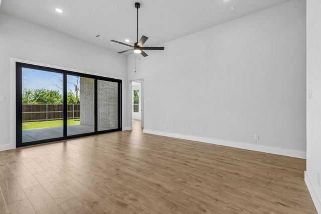 1019 Goldenrod Drive, Justin, TX 76247