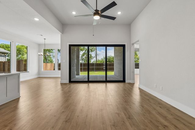 1019 Goldenrod Drive, Justin, TX 76247