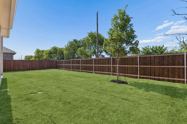 1019 Goldenrod Drive, Justin, TX 76247