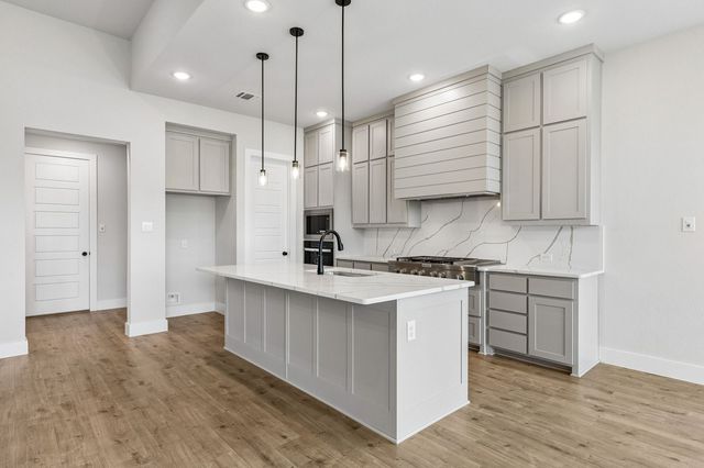 1019 Goldenrod Drive, Justin, TX 76247