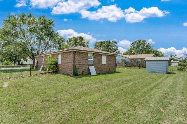 1602 E Catalina St, Wichita, KS 67216
