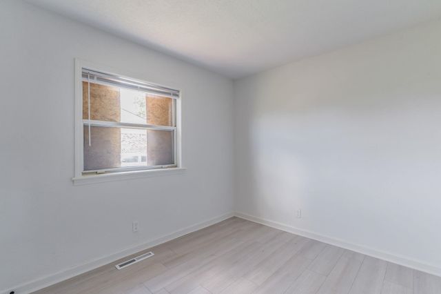 1602 E Catalina St, Wichita, KS 67216