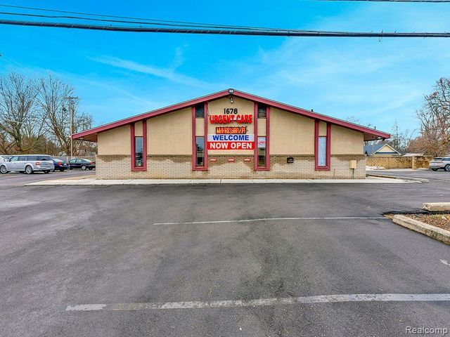 1678 S MERRIMAN Road, Westland, MI 48186
