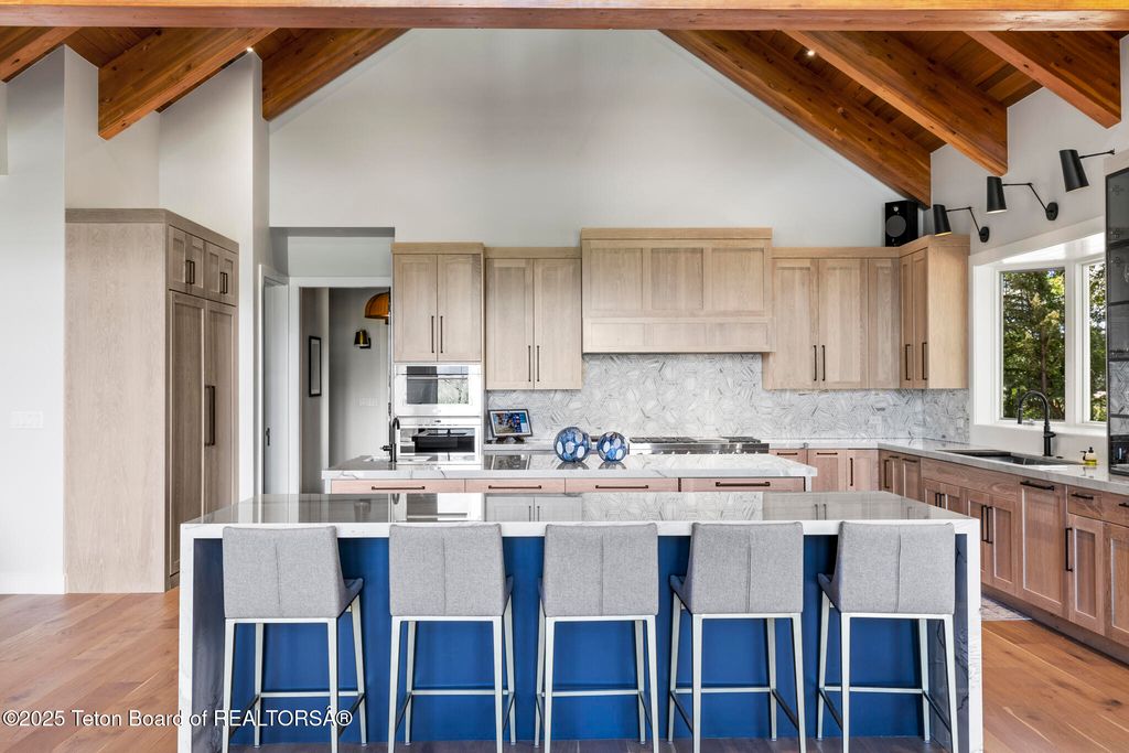 6625 N UPPER CASCADE Drive, Jackson, WY 83001 photo 12