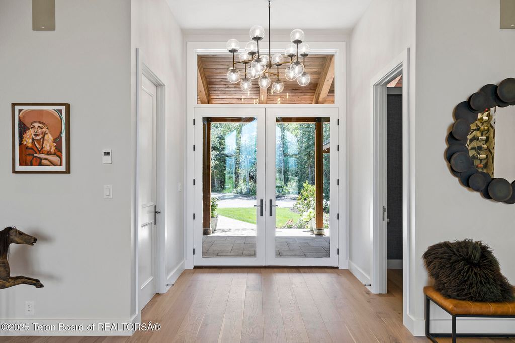 6625 N UPPER CASCADE Drive, Jackson, WY 83001 photo 25