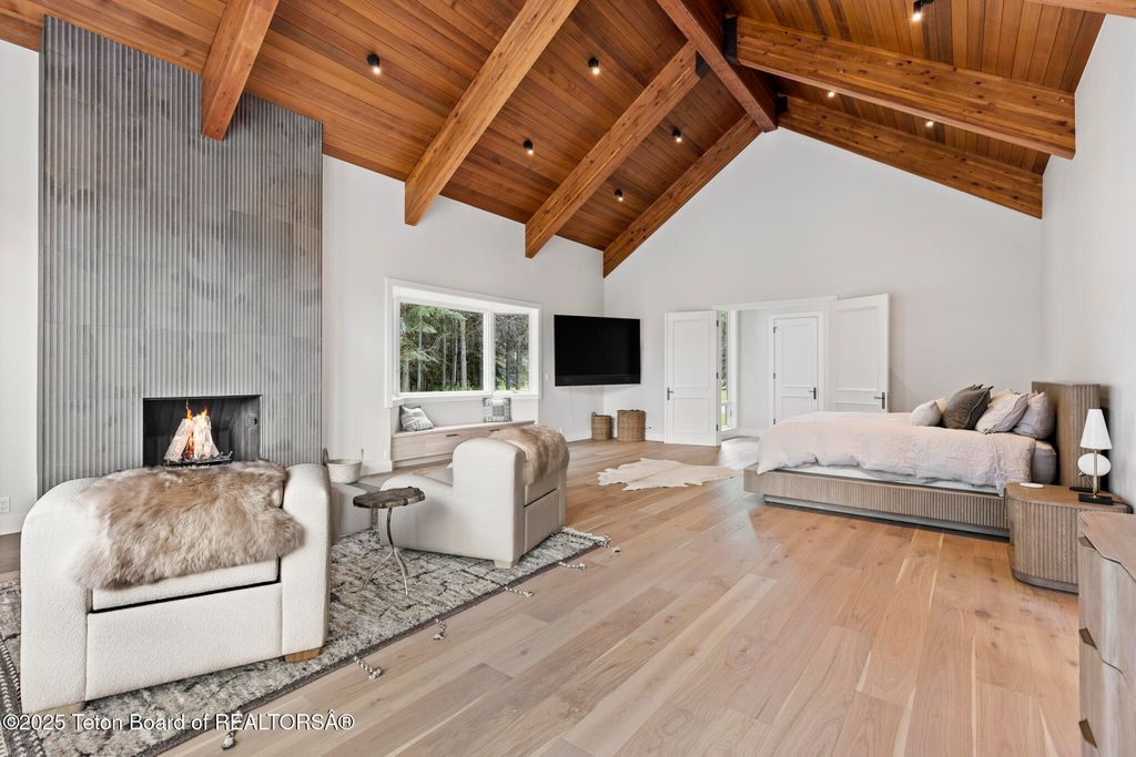 6625 N UPPER CASCADE Drive, Jackson, WY 83001 photo 27