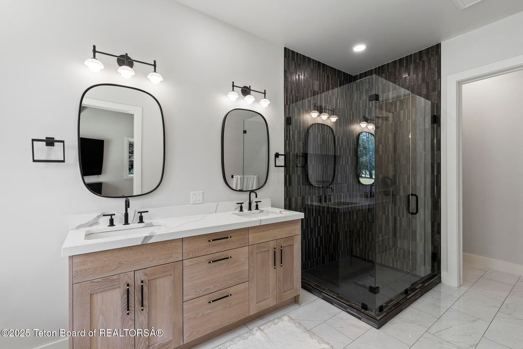 6625 N UPPER CASCADE Drive, Jackson, WY 83001 photo 37