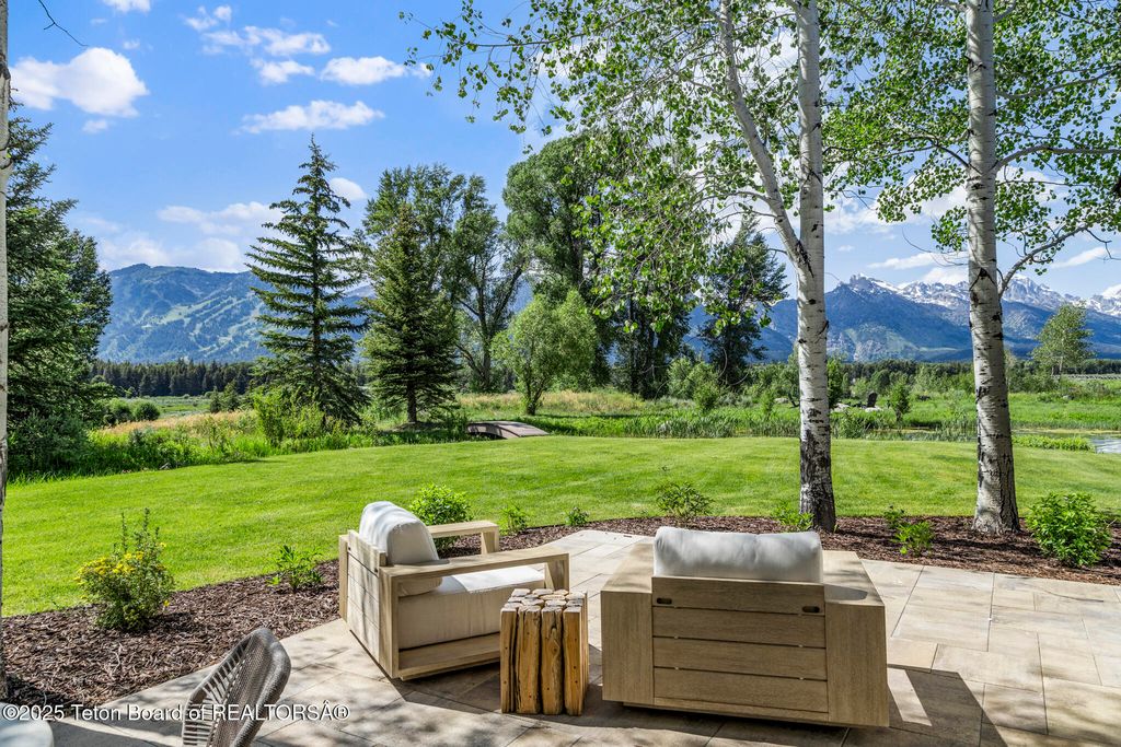 6625 N UPPER CASCADE Drive, Jackson, WY 83001 photo 49