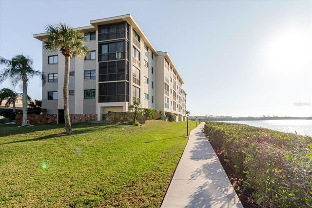 8211 BRENT STREET 828, Port Richey, FL 34668