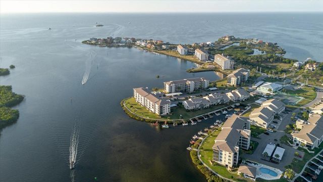 8211 BRENT STREET 828, Port Richey, FL 34668