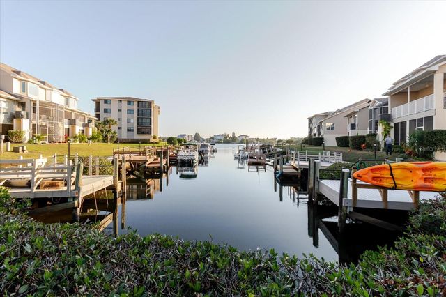 8211 BRENT STREET 828, Port Richey, FL 34668