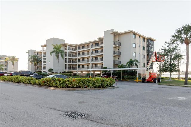 8211 BRENT STREET 828, Port Richey, FL 34668