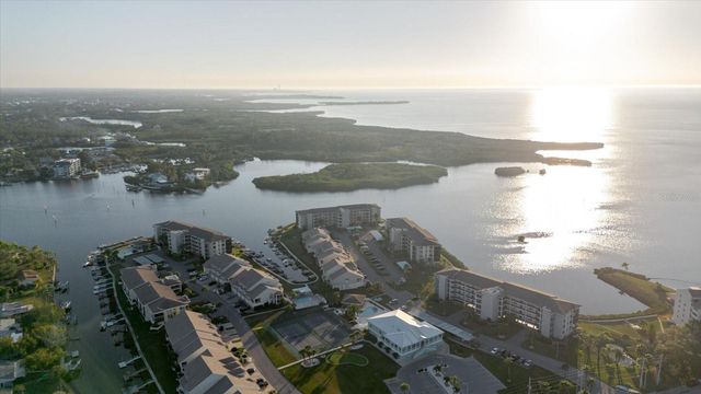 8211 BRENT STREET 828, Port Richey, FL 34668