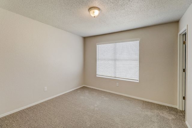 260 Ariel Lane, Wilmer, TX 75172