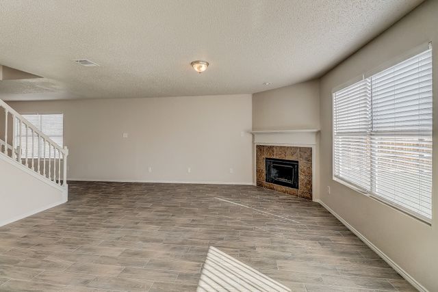 260 Ariel Lane, Wilmer, TX 75172