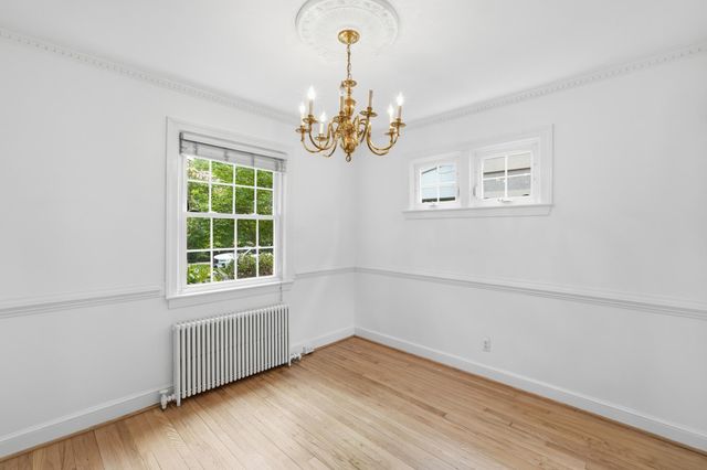 5326 42ND PL NW, Washington, DC 20015