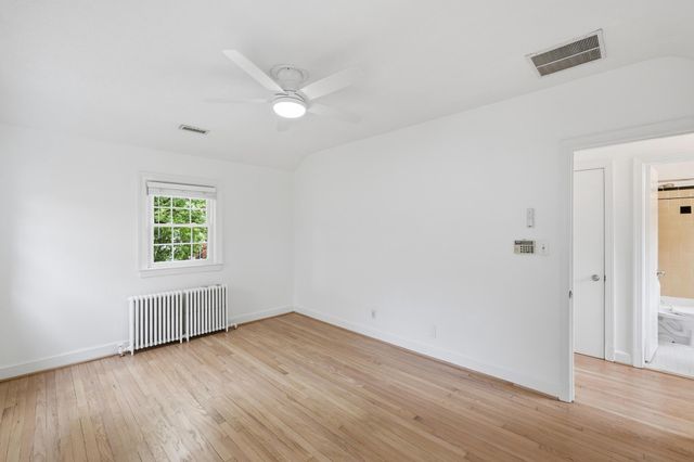 5326 42ND PL NW, Washington, DC 20015