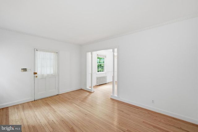 5326 42ND PL NW, Washington, DC 20015